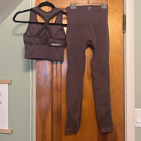 Gymshark Energy Seamless Set - Picture 10 of 13